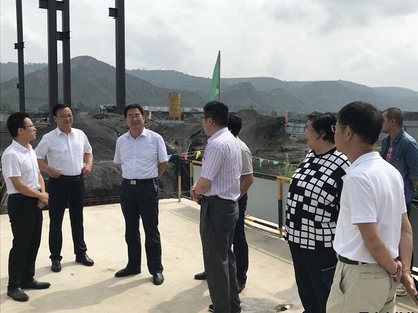 市人大常委會黨組副書記、副主任樊文浩一行調研泓源公司項目建設情況(圖2)