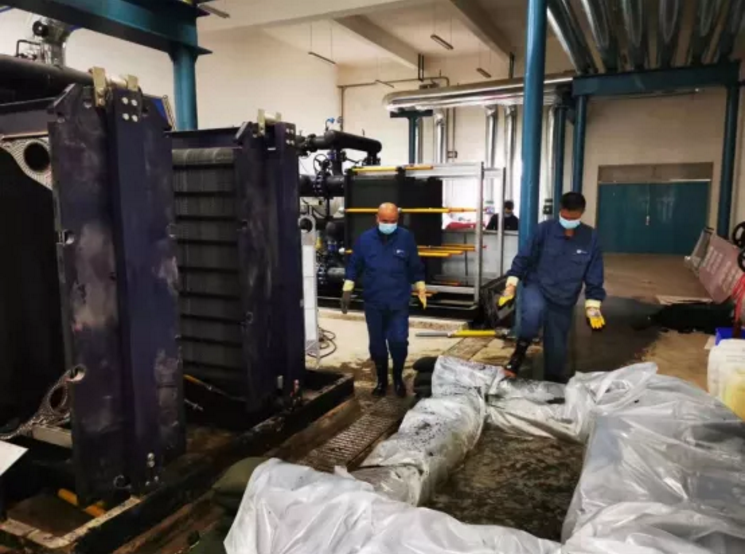 泓源公司加快推進(jìn)供熱項(xiàng)目建設(shè)全力保障群眾溫暖過冬(圖3) 泓源公司加快推進(jìn)供熱項(xiàng)目建設(shè)全力保障群眾溫暖過冬(圖3)