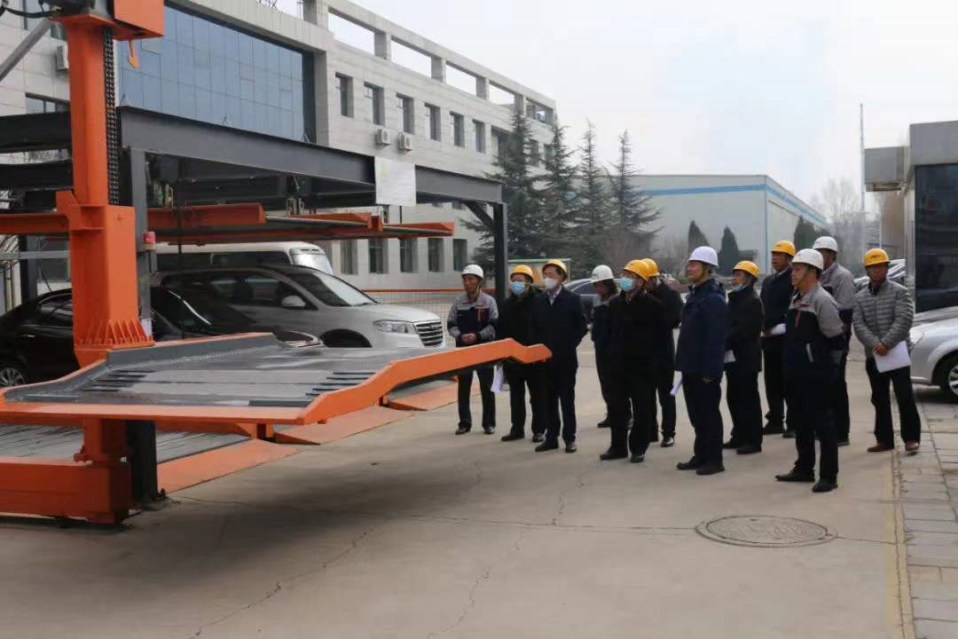 唐如海督查調(diào)研市產(chǎn)投集團改革發(fā)展情況(圖3) 唐如海督查調(diào)研市產(chǎn)投集團改革發(fā)展情況(圖3)