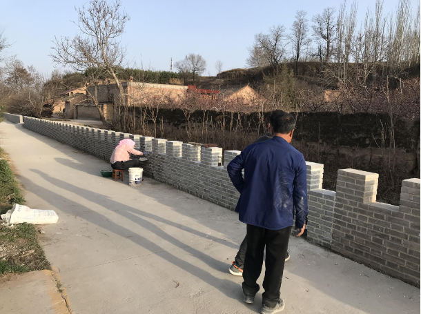 文明創(chuàng)建我先行——市產(chǎn)投集團積極提升包抓共建村社人居環(huán)境(圖2) 文明創(chuàng)建我先行——市產(chǎn)投集團積極提升包抓共建村社人居環(huán)境(圖2)